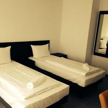 Hotel Mosel 3*