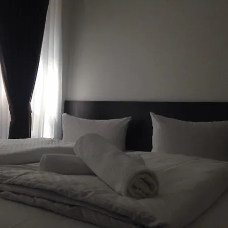 Mosel Hotel 3*
