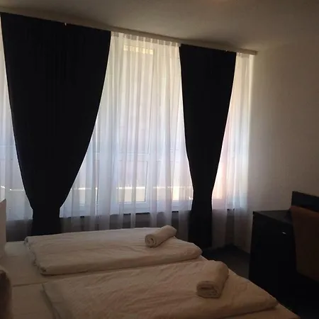 Mosel Hotel 3*